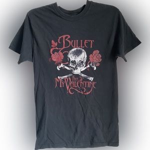 Retro Y2K Bullet for my Valentine band tee Skull and Crossbones Hot Topic Size S